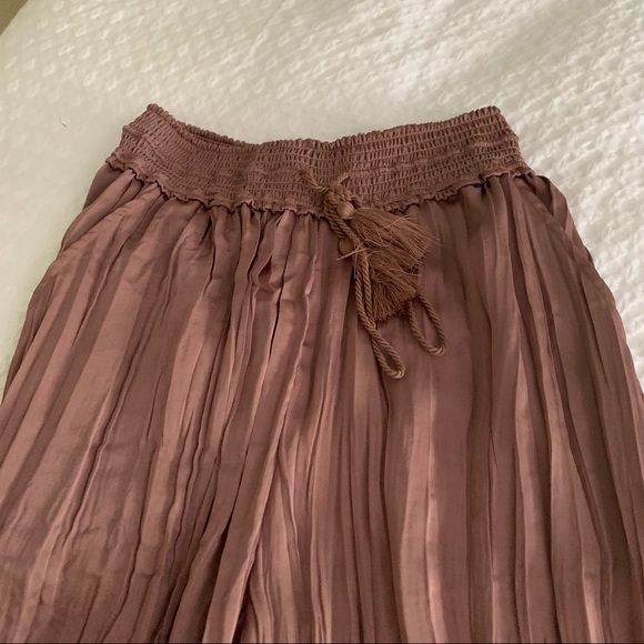 Anthropologie pleated wide culotte - Picture 4 of 5